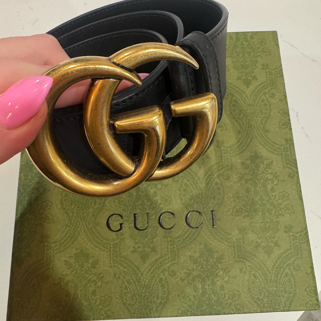 Gucci Women's Belt With Gold Gg Buckle